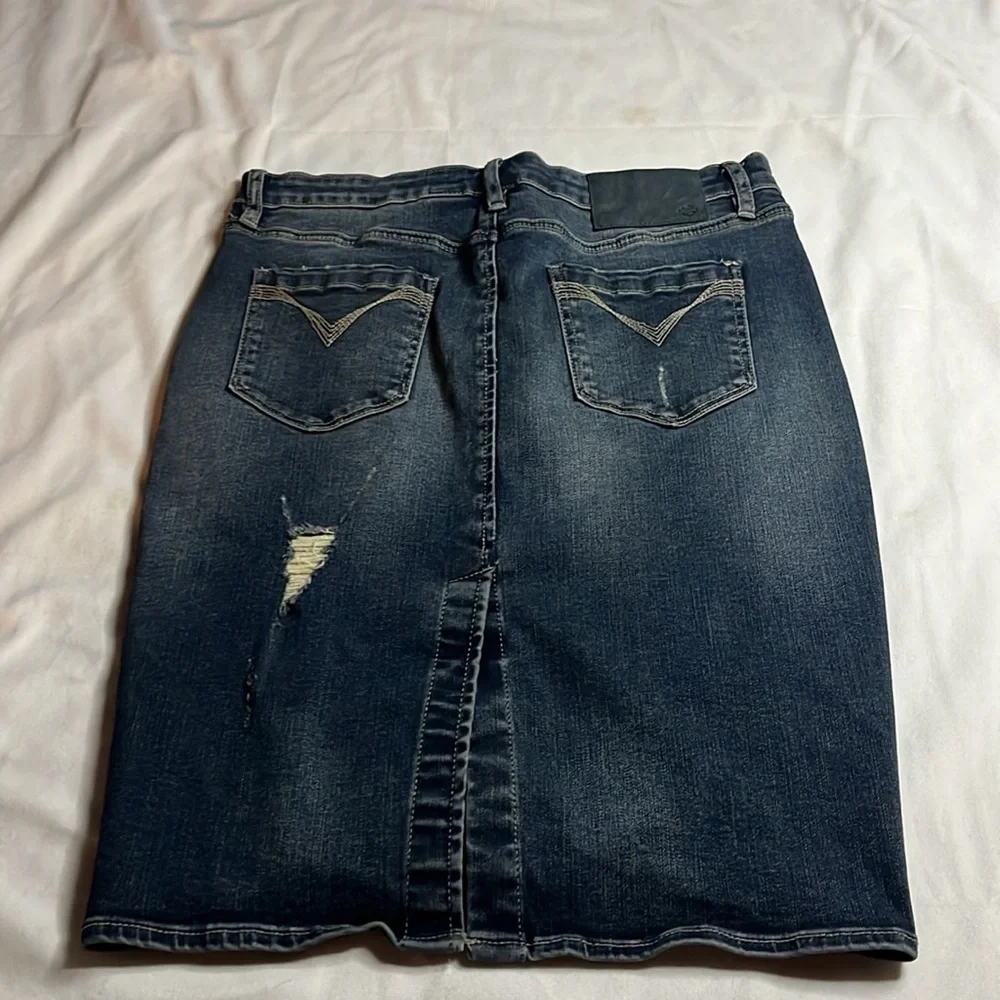 Harley-Davidson Distressed Denim Slkirt - Picture 6 of 12